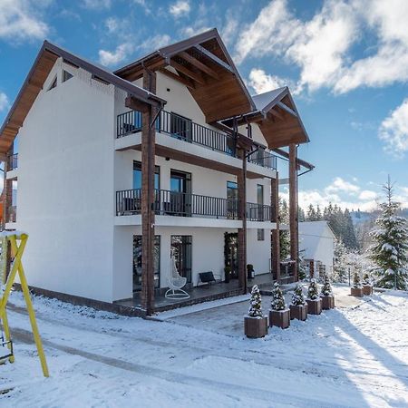 Chillax Hotell Bukovel Exteriör bild